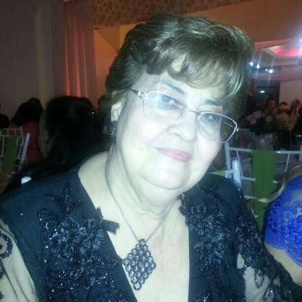 Prof. Bella Luz Molas