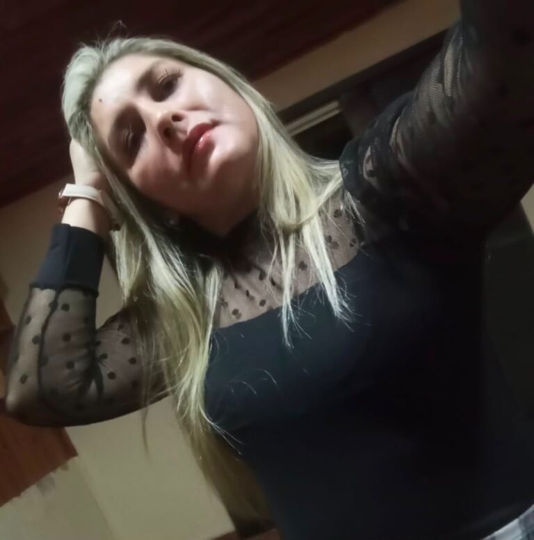 Liz Castorina Sandoval